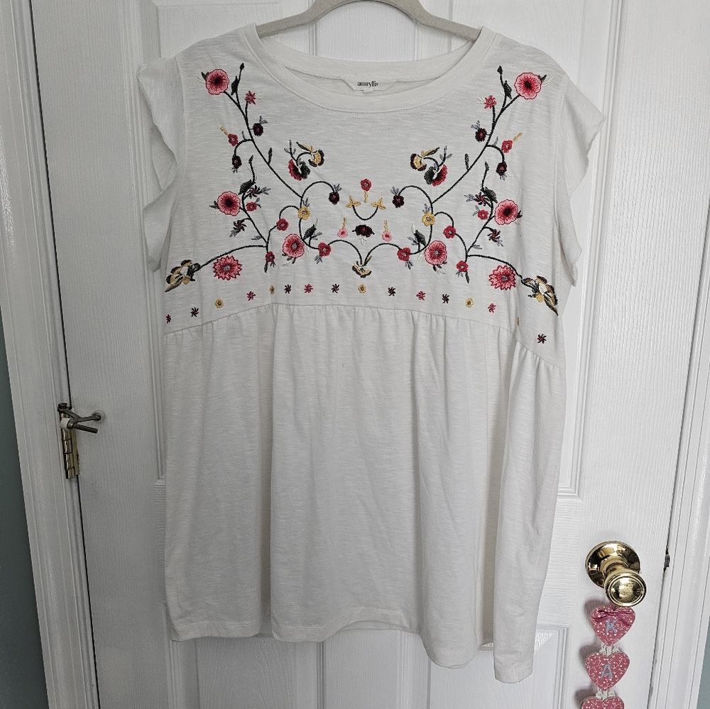 Beautiful detail embroidered top